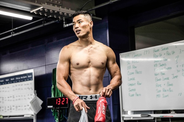 ラグビー 山田章仁の筋肉トレーニングや妻 ハワイでの生活を紹介 ワークアウトジャーニー